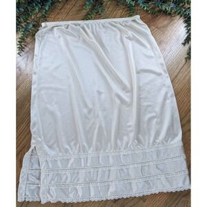 CLASSIC🪷Vintage Underscore L Second Skin Satin Half Slip Skirt Nylon Lace Ivory